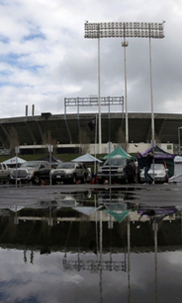 County approves negotiations on $1.3B Raiders stadium